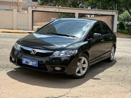 HONDA CIVIC 1.8 LXS 16V FLEX 4P MANUAL